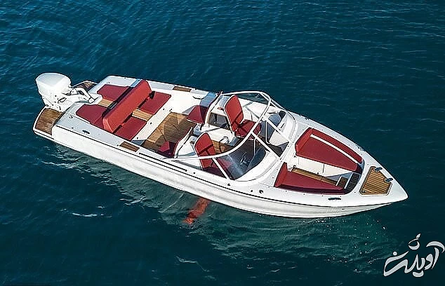 قایقی که بالاتر از سطح آب حرکت میکند!